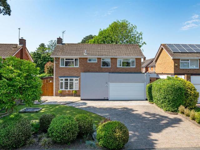 House for sale in Tettenhall, West Midlands