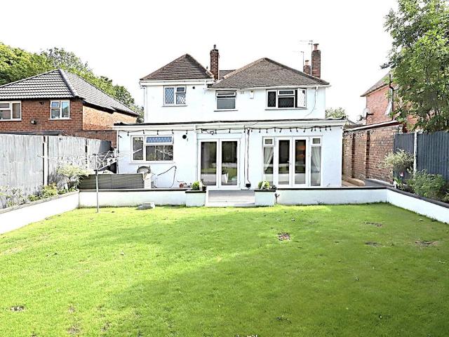 House for sale in Goldthorn Park, West Midlands