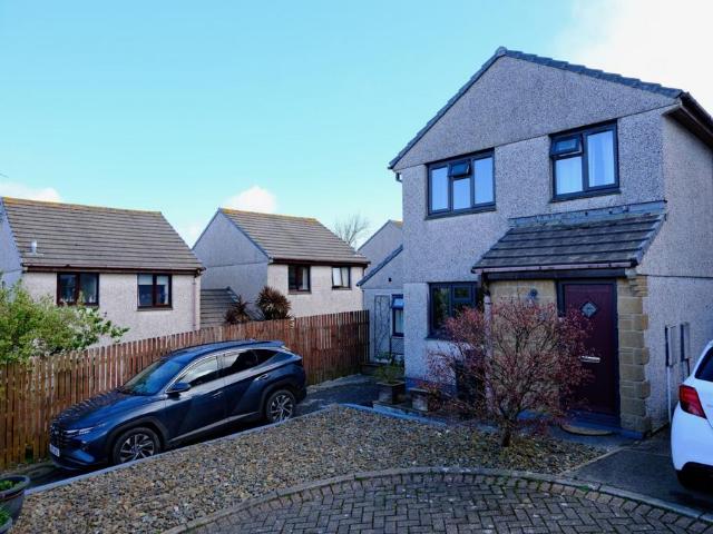 House for sale in Helston, Cornwall