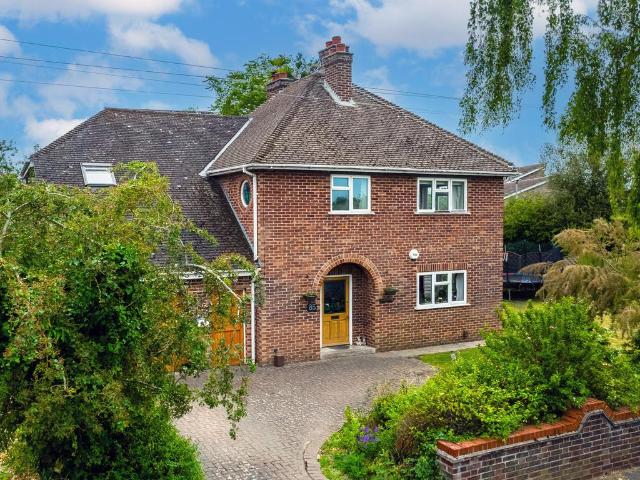 House for sale in Arbury, Cambridgeshire