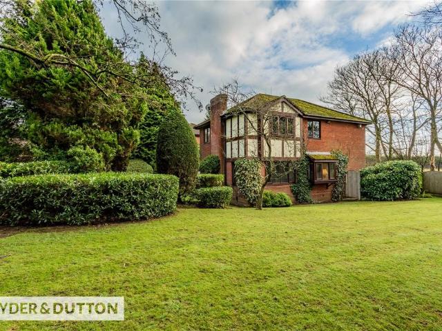 House for sale in Trub, Burnedge