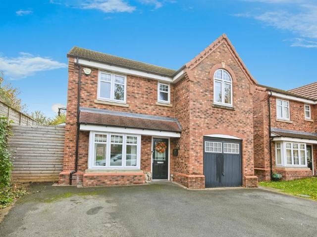 House for sale in Elmton, East Midlands