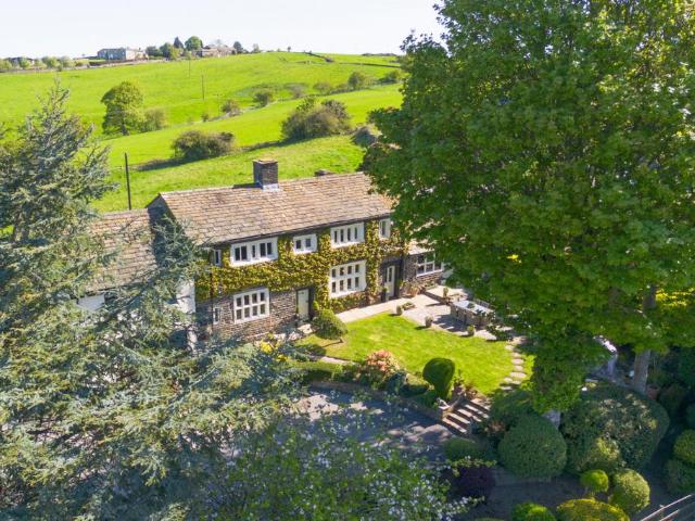 House for sale in Bailiff Bridge, West Yorkshire