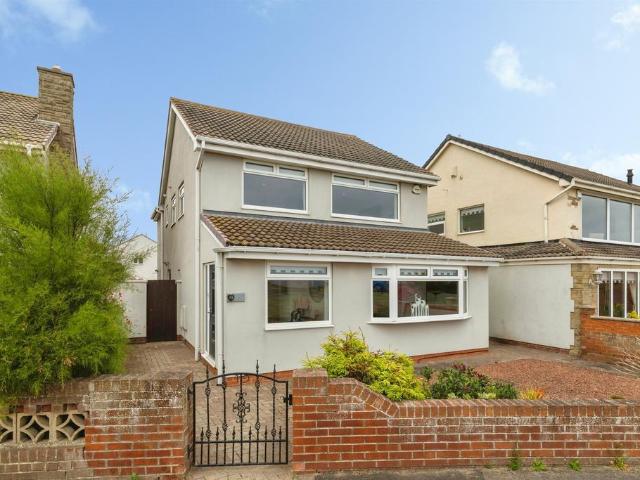 House for sale in Seaton Carew, Hartlepool