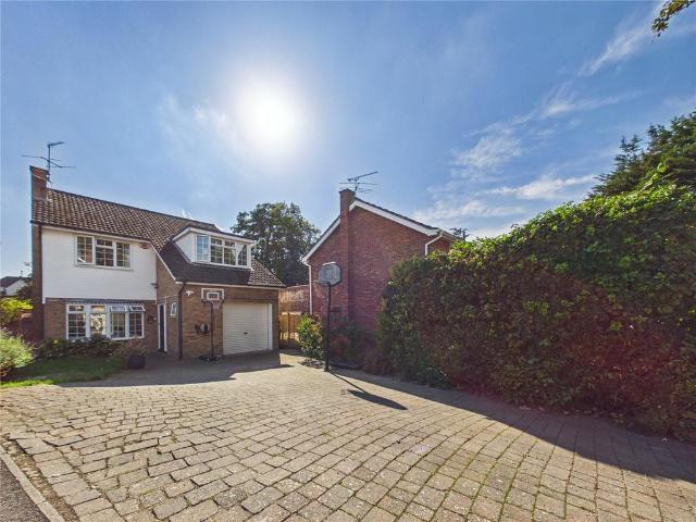 House for sale in Handford Place, Colchester