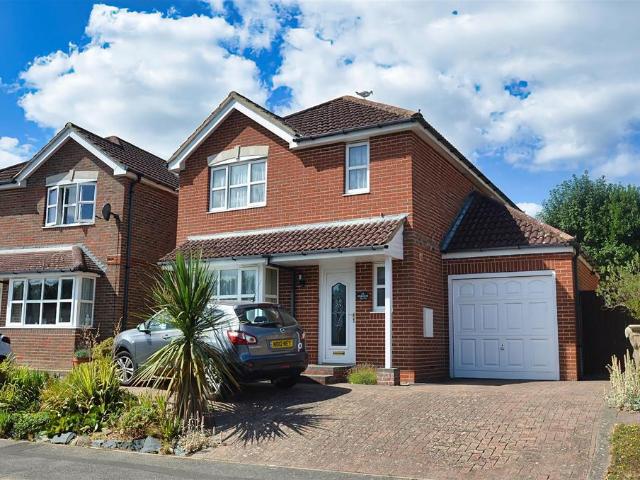 House for sale in Binstead, Ryde