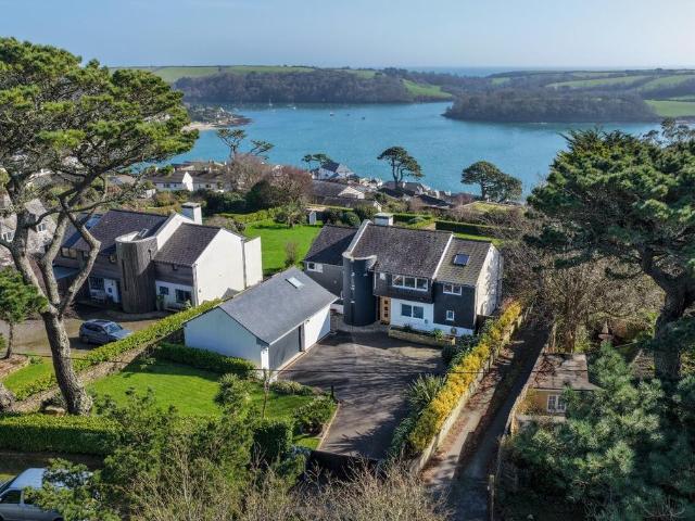 House for sale in St Mawes, Cornwall
