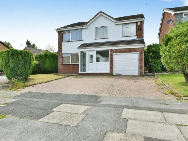 House for sale in Burnedge, Greater Manchester