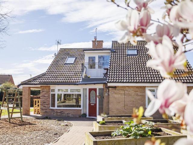 House for sale in Bishopthorpe, York