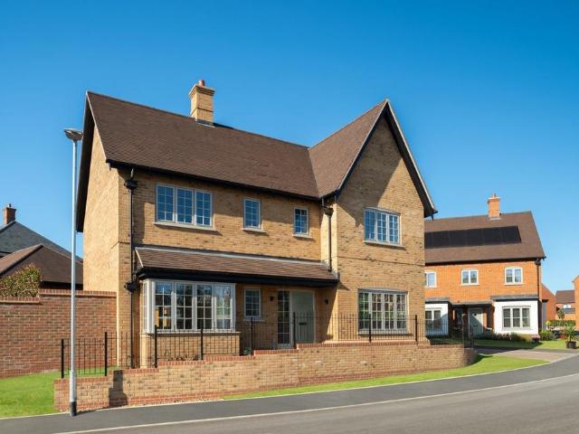 House for sale in Oakley, Merley