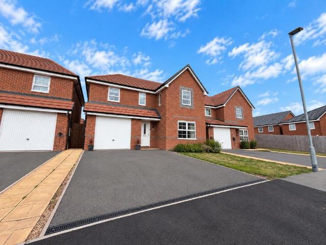 House for sale in Pye Green, Chadsmoor
