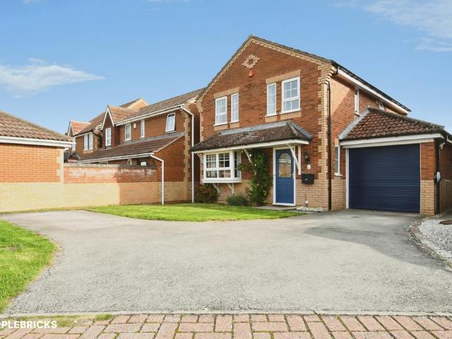 House for sale in Skellingthorpe, North Kesteven