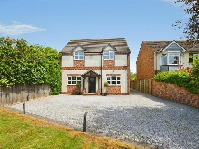 House for sale in Burton Upon Stather, North Lincolnshire