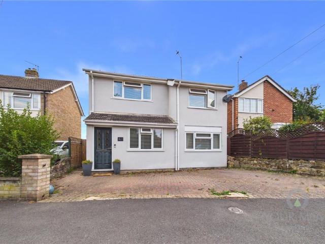 House for sale in Northampton, Northamptonshire