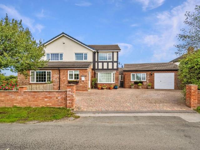House for sale in Mavesyn Ridware, Lichfield