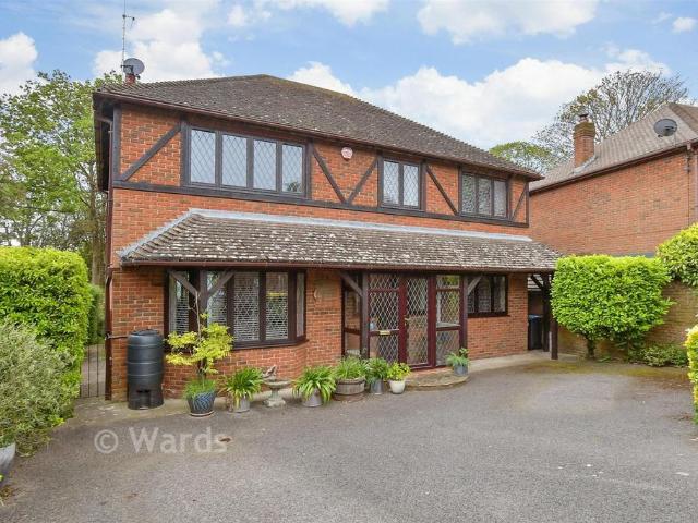 House for sale in Acol, Kent