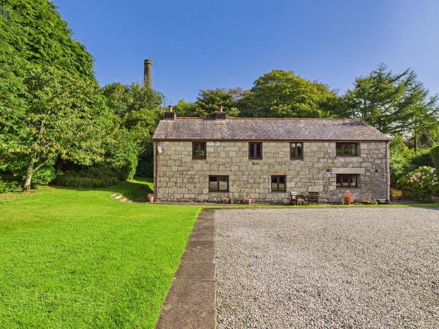 House for sale in Roche, Bugle