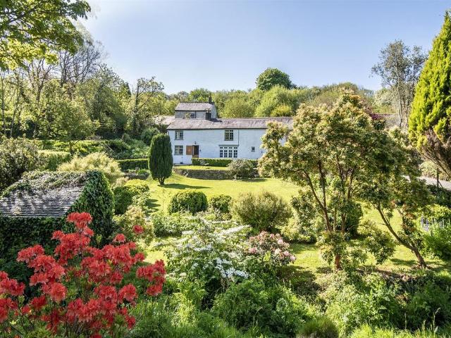 House for sale in Frogpool, Cornwall