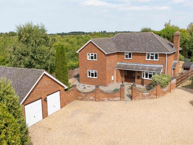 House for sale in Arlesey, Bedfordshire