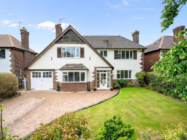 House for sale in Pownall Park, Wilmslow