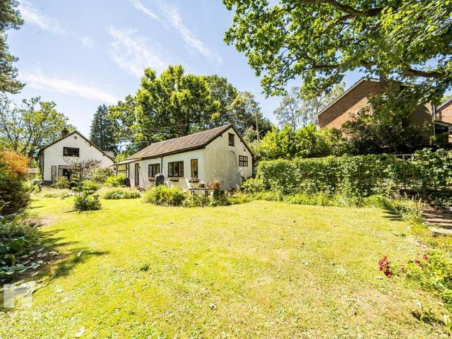 House for sale in Poole