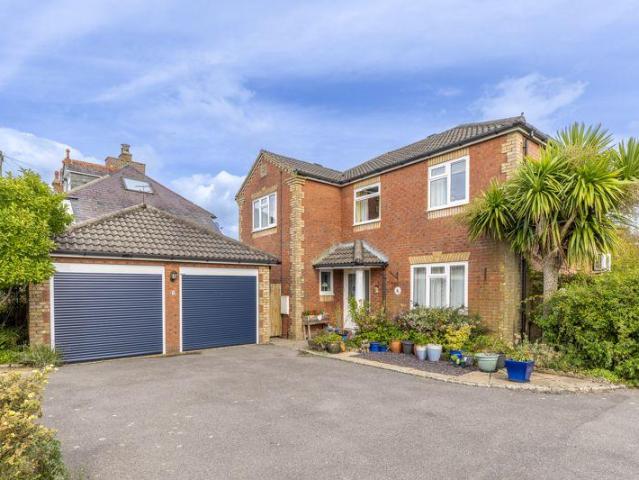 House for sale in Cross In Hand, East Sussex