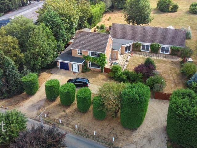 House for sale in Four Gotes, Cambridgeshire