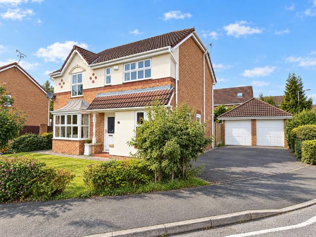 House for sale in Hazel Grove, Greater Manchester