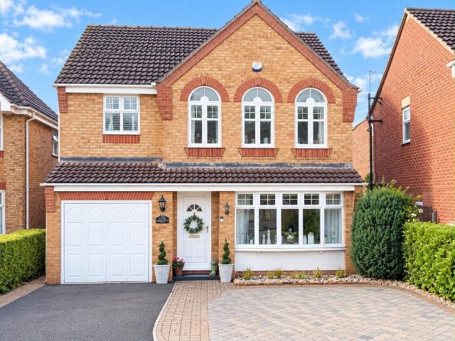 House for sale in Pontefract, West Yorkshire