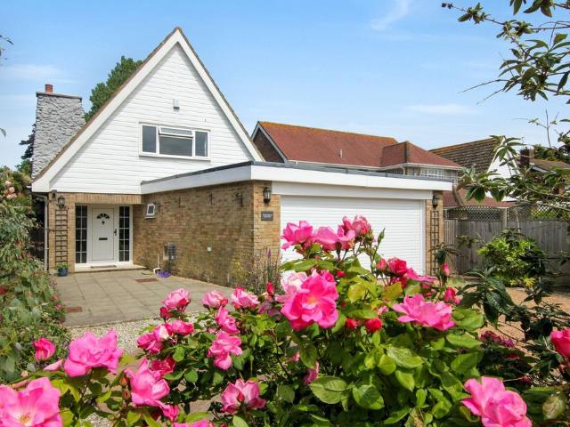 House for sale in Littlestone on Sea, Folkestone