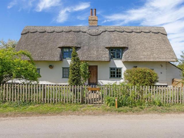 House for sale in Bedingfield, Suffolk