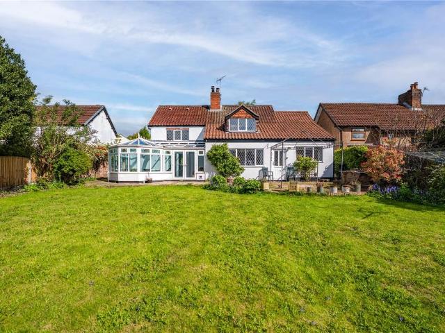 House for sale in Gedling, East Midlands