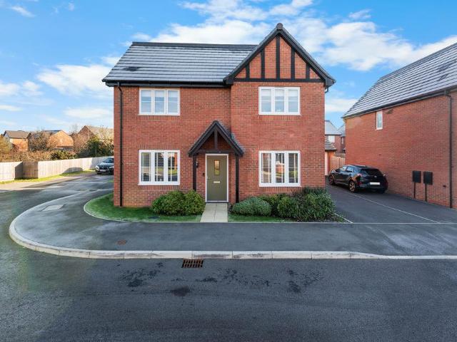 House for sale in Shevington Moor, Wigan