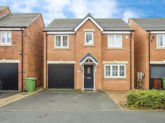 House for sale in Austhorpe, West Yorkshire