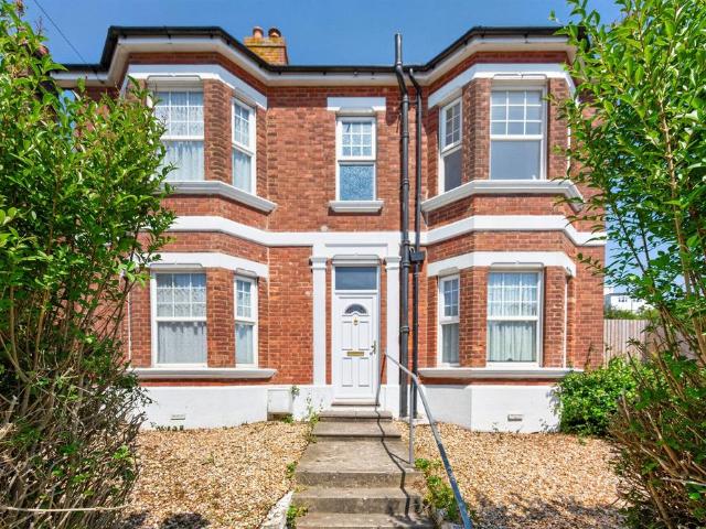 House for sale in Ore, Guestling Green