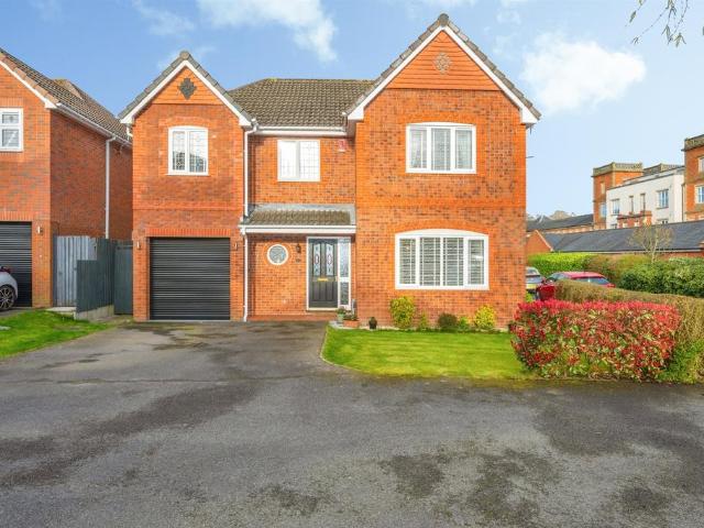 House for sale in Egginton, East Midlands