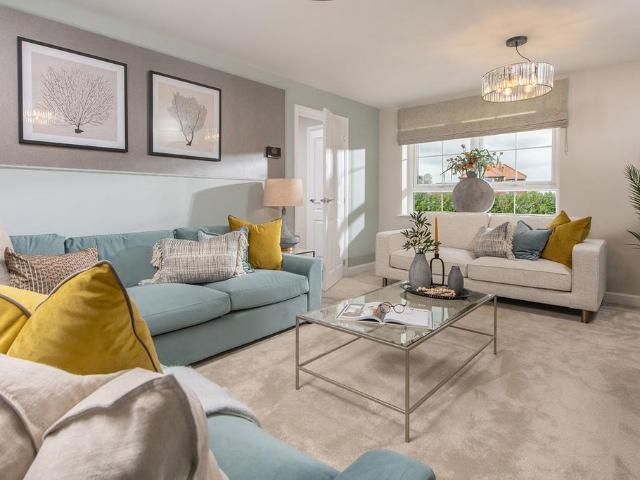 House for sale in Barnham Court Farm, Arun