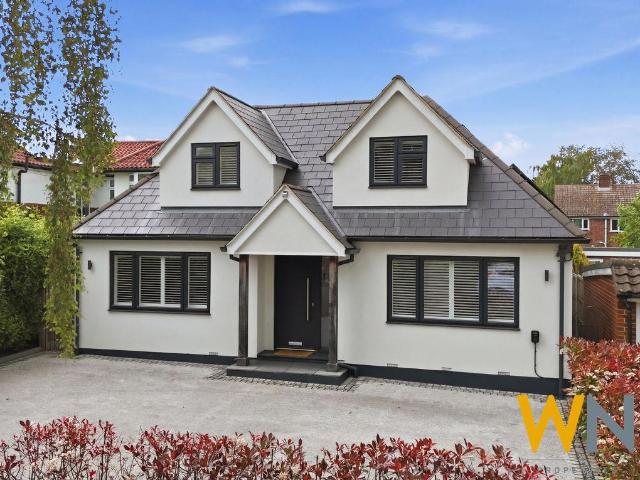 House for sale in Hutton, Navestock Side