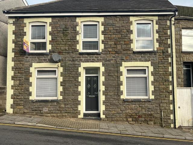 House for sale in Cwm Clydach, Clydach Vale