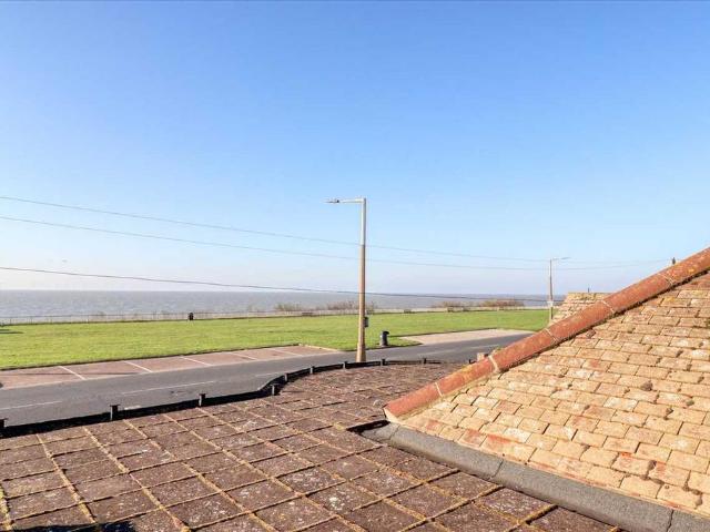 House for sale in Holland-on-Sea, Dale Hill