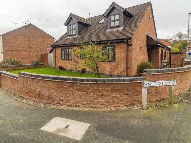 Bungalow for sale in Glenfields, Pinfold