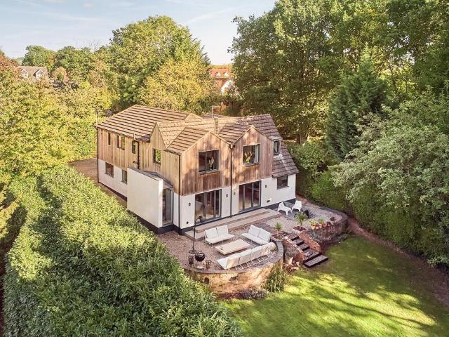 House for sale in Chesham and Villages Community Board, Bellingdon