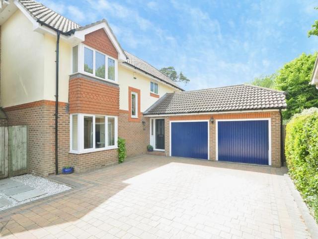 House for sale in Salehurst and Robertsbridge, Heathlands