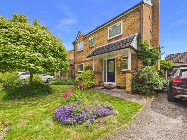 House for sale in Skellow, Doncaster