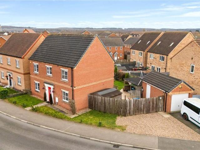 House for sale in Brat Hill, North Lincolnshire