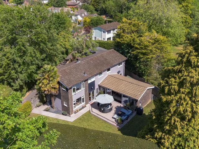 House for sale in Red Hill, Surrey