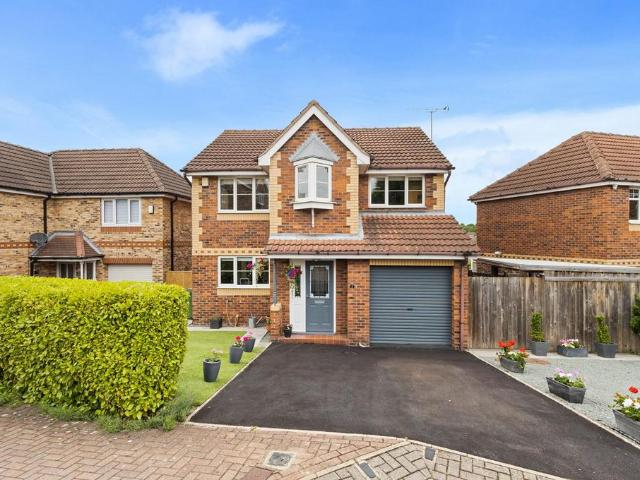 House for sale in Pontefract, West Yorkshire