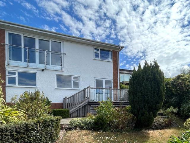 House for sale in Old Colwyn, Wales