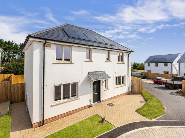 House for sale in Strode, Devon