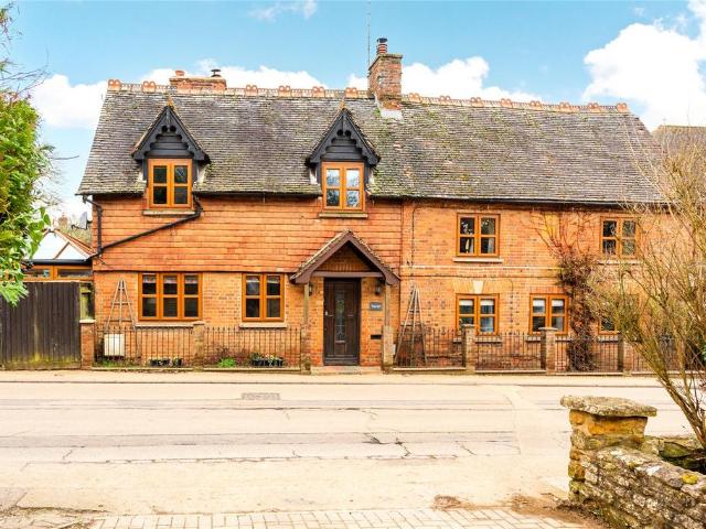 House for sale in Whittlebury, Northamptonshire